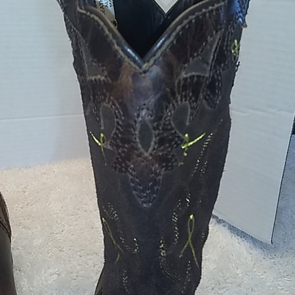 Cowboy boots woman's - Picture 2 of 11